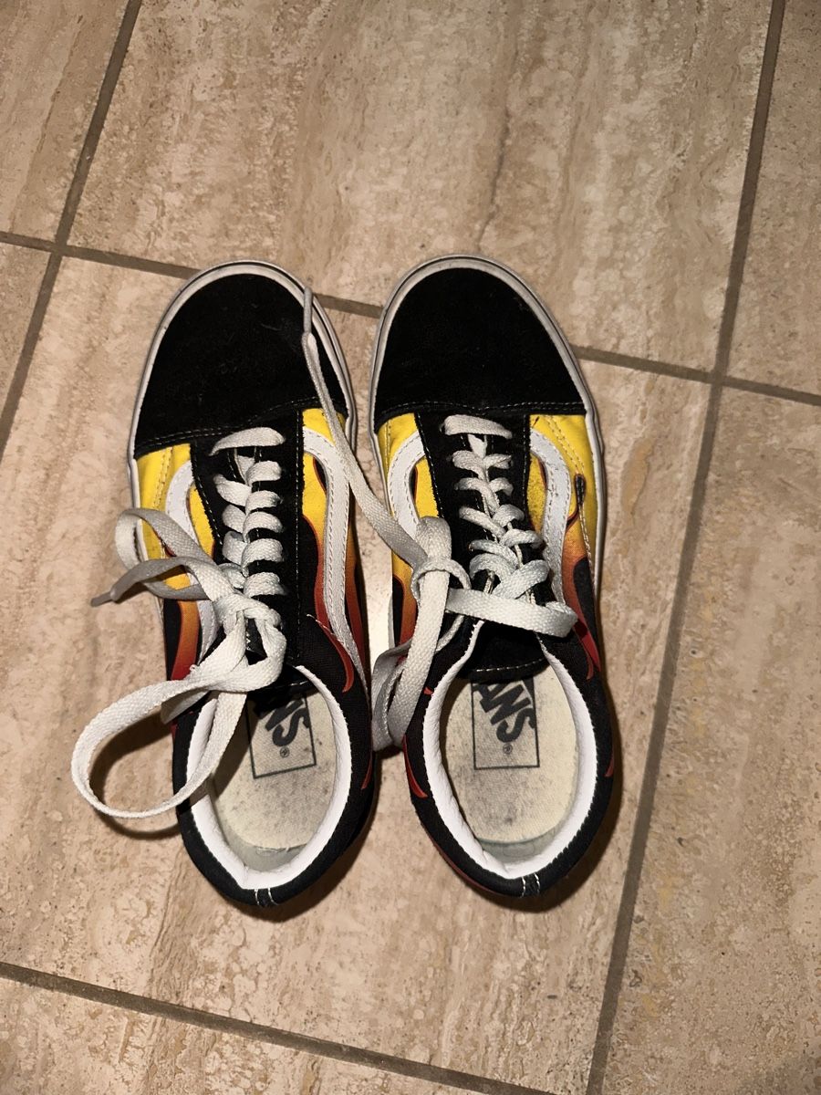 Vans Herrenschuhe: Vans Old Skool Flame Turnschuhe/Grösse 36 – Neu (gemäss Beschreibung) aus Arbon von pau_76kh