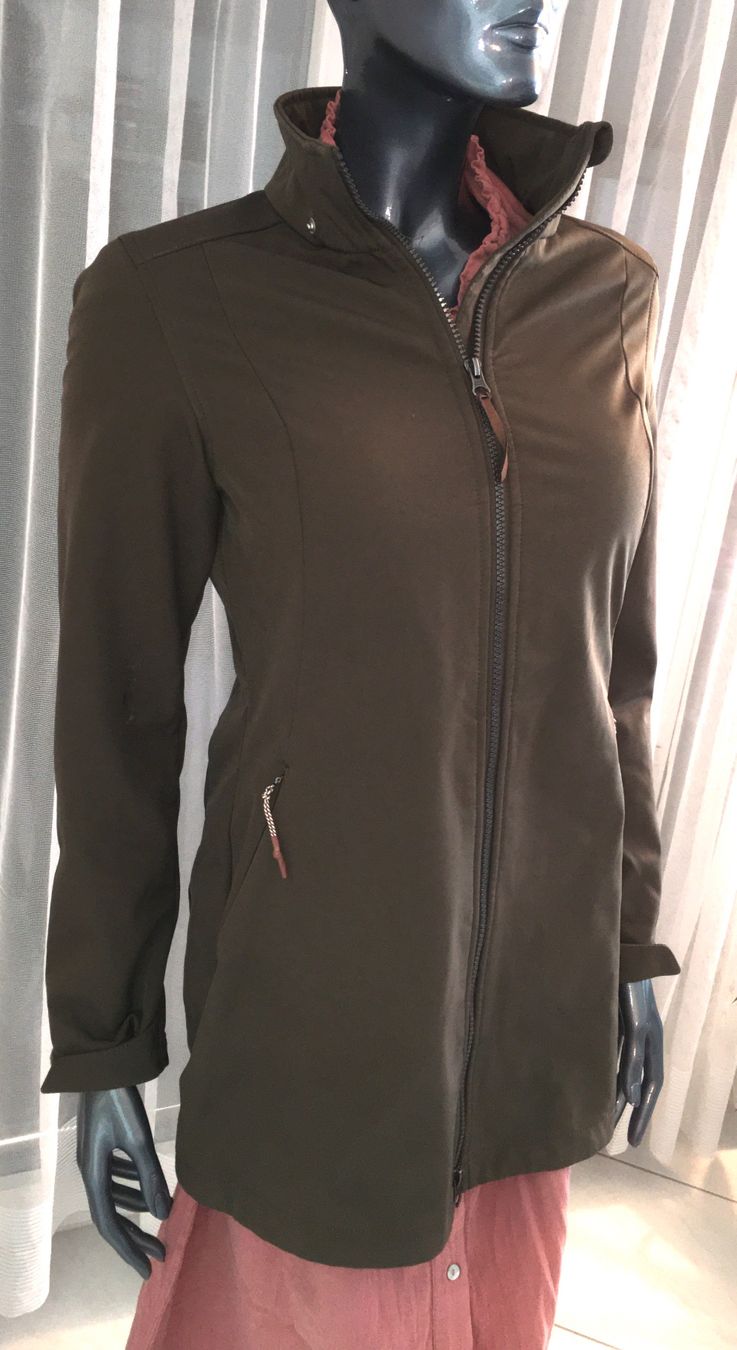 Icepeak Giacche: ICEPEAK JACKE GR. 34 neuwertig – Usato da Unteraegeri venduto da MH203 3
