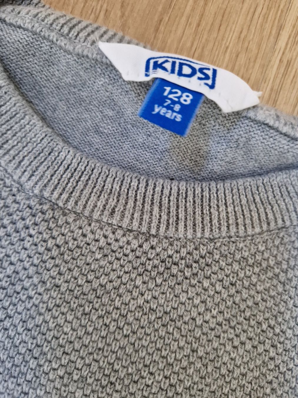 Pulls et sweat-shirts: Schicker Strickpullover / Pullover / Pulli 128 – D'occasion à Giswil par monimaus08 1