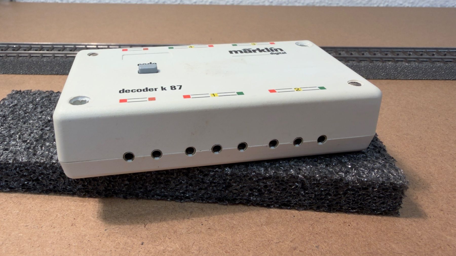Arnold Modelleisenbahnen: Arnold 86087 Digital Decoder k87N – Gebraucht aus Windlach von Kelebra 1