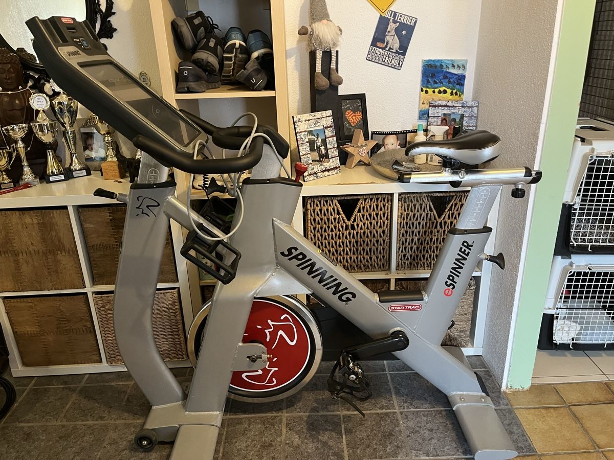 Vélos d'appartement: Star trac espinner indoor – Neuf (Voir description) à Alberswil par msa_6s6c