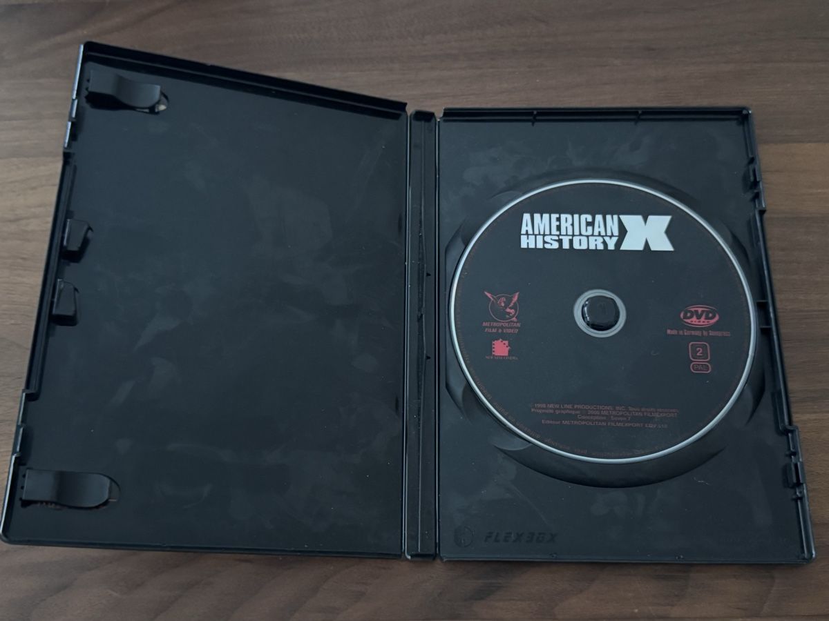 Tutti i DVDs: DVD American History X – Usato da Grand-Lancy venduto da cyr_n5ky 2