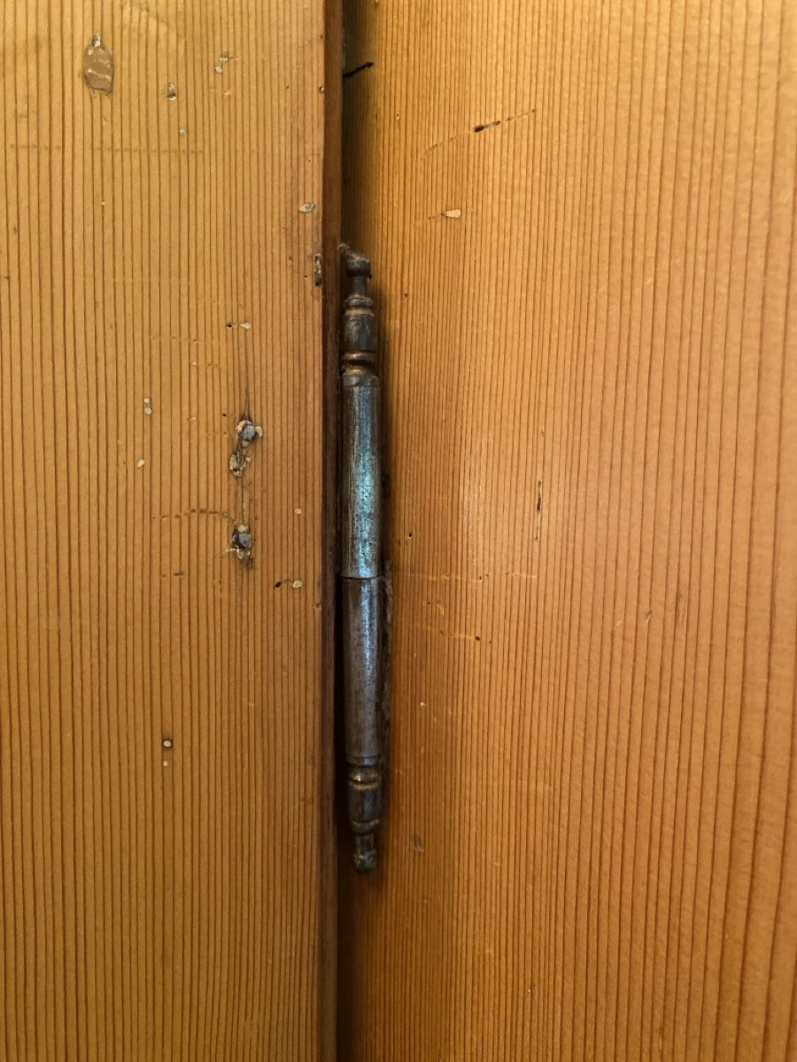 Armadi: Schrank – Usato da Luzern venduto da Gustav-33 5