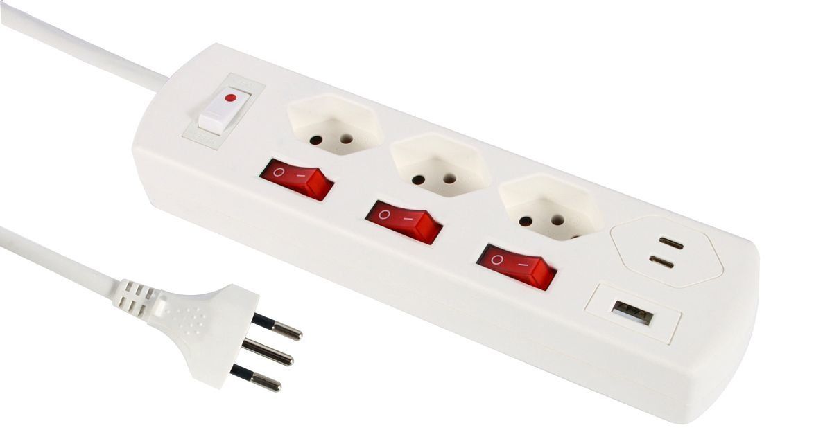 Spine: Steckdosenleiste Fix-Line+ MultiSwitch USB-C 3x T13, 2x USB- – Nuovo e nell'imballaggio originale da Aesch BL venduto da maerktplatzcom
