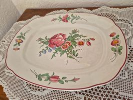Schöne Servierplatte mit Rosenmuster, Willeroy & Boch