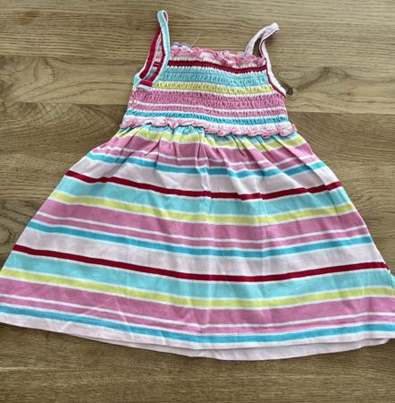 Kleidchen Gr.80