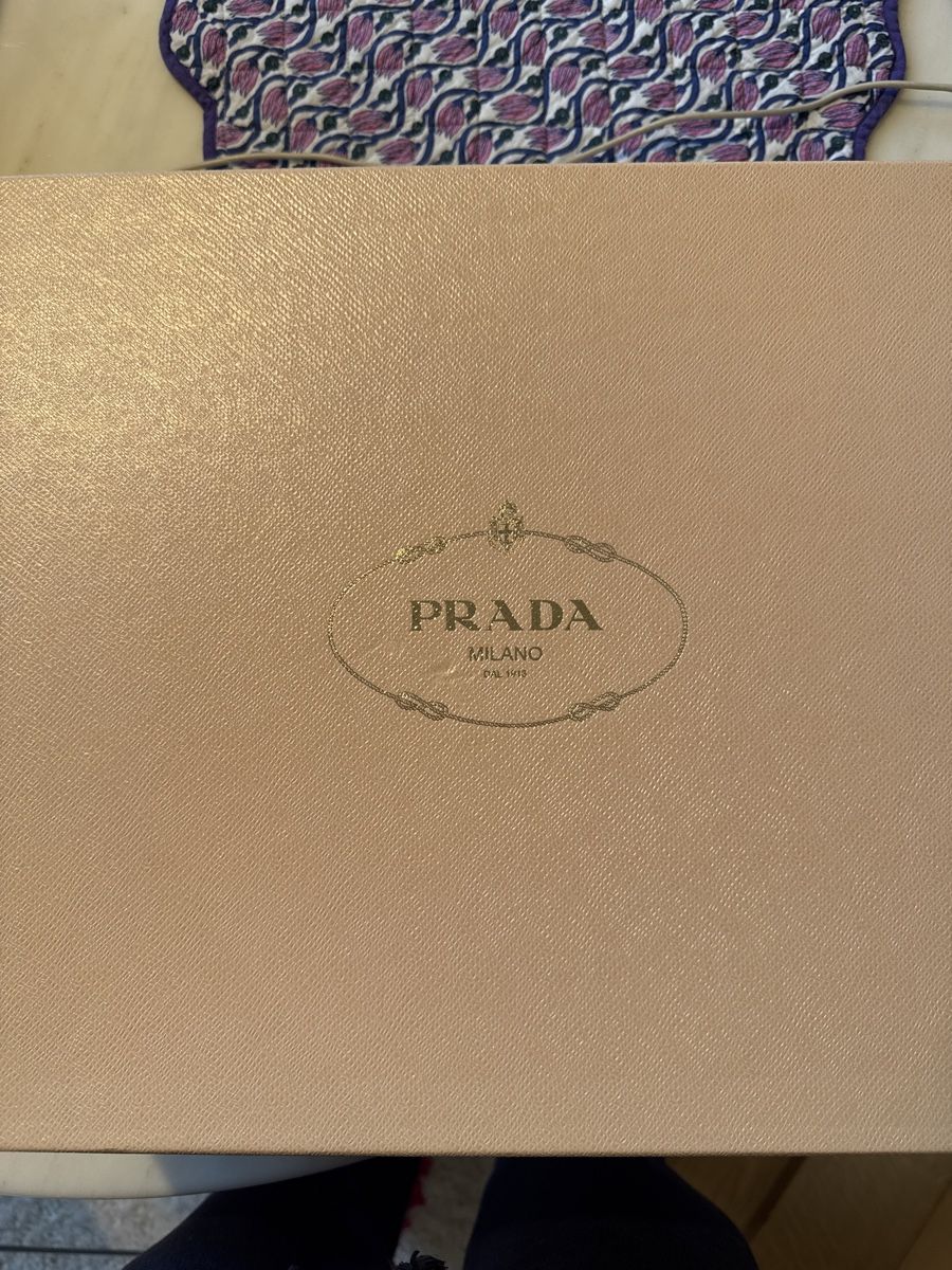 Prada Scarpe da donna: Prada Wildlederstiefel Gr. 36 – Usato da Zürich venduto da Aliciki 1