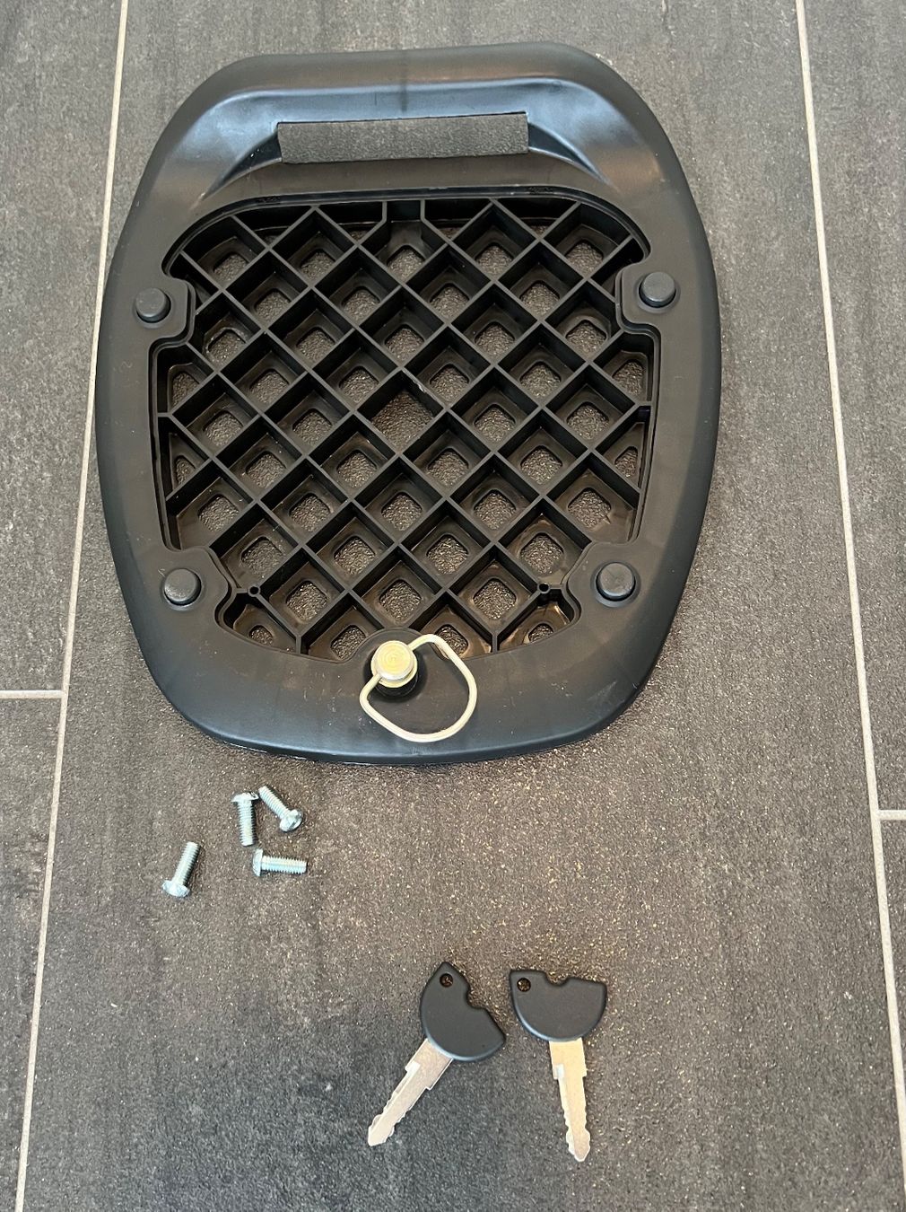 Topcase: Top Case Elektro-Scooter – Usato da Kirchberg BE venduto da WERCAS 3