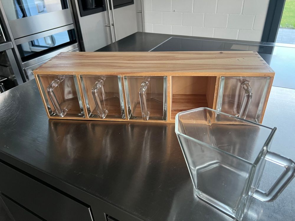 Ikea Forhoja Wandregal Mit Glas