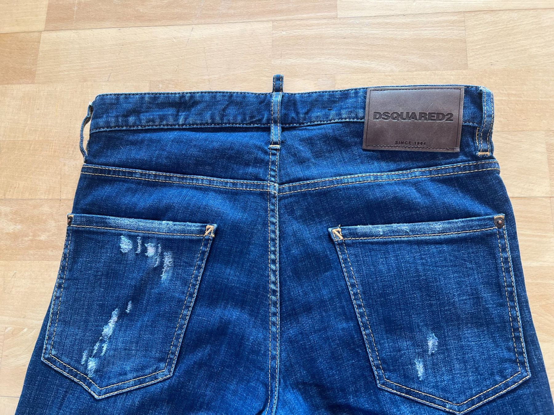 Dsquared2 Jeans: DSQUARED2 Jeans Gr. 46 – D'occasion à Worb par farben20zauber 3