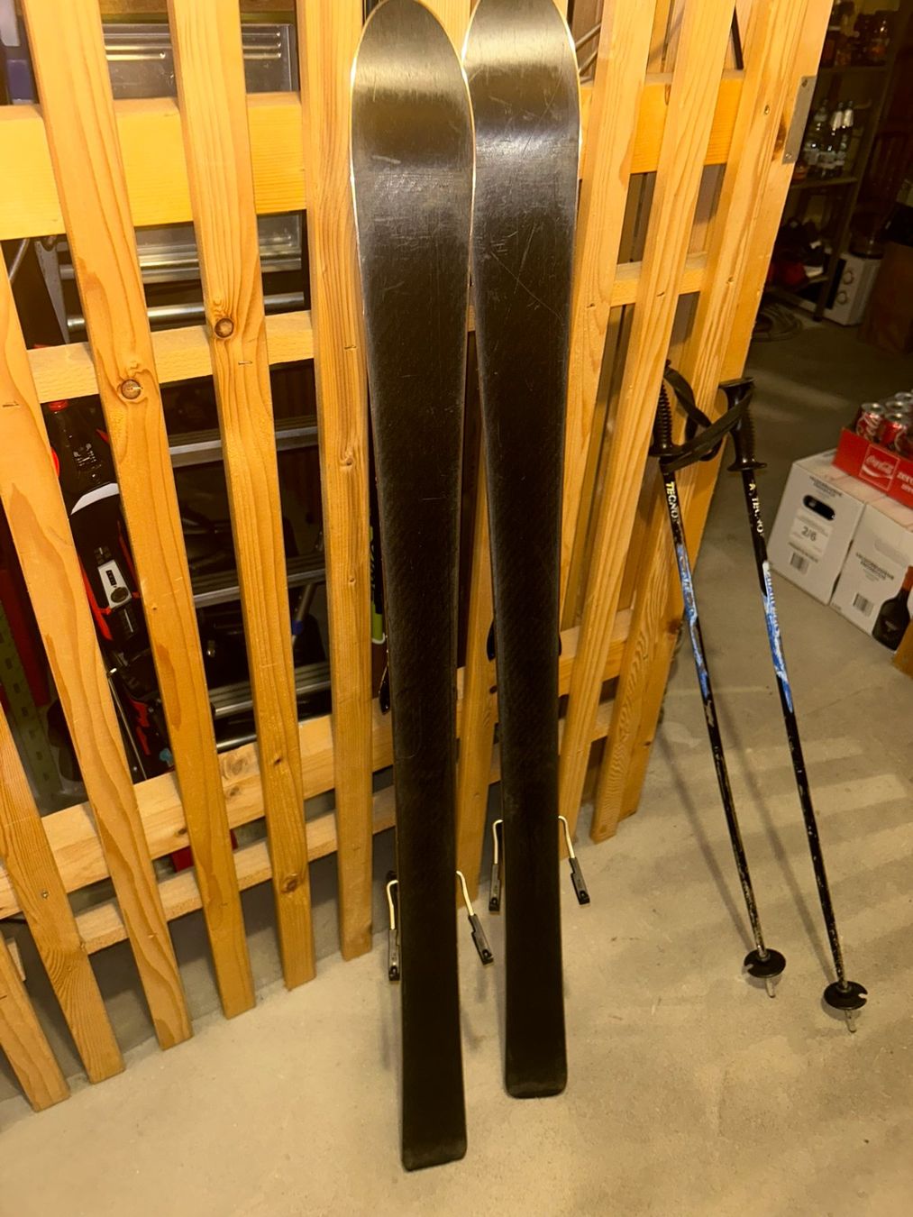 Fischer Sci: Ski Fischer 128cm mit Stöckli – Usato da Hagendorn venduto da diz_p6dg 4