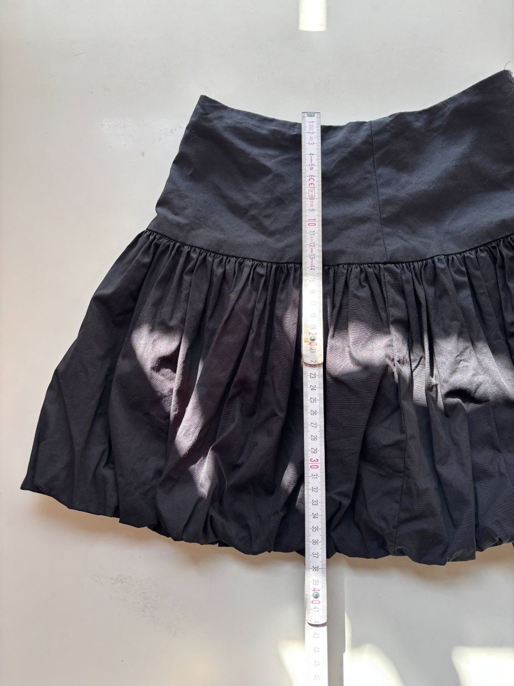 H&M Gonne: H&M Minirock Rüschen – Usato da Basel venduto da ani_bf2c 2