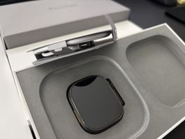 Apple Watch Ultra 2 (black) with 3 original bracelets