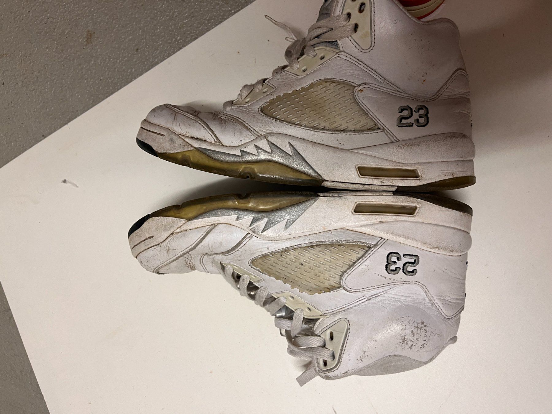 Chaussures hommes: Air Jordan 5 White Metallic – D'occasion à Jona par Humpimumpi 6