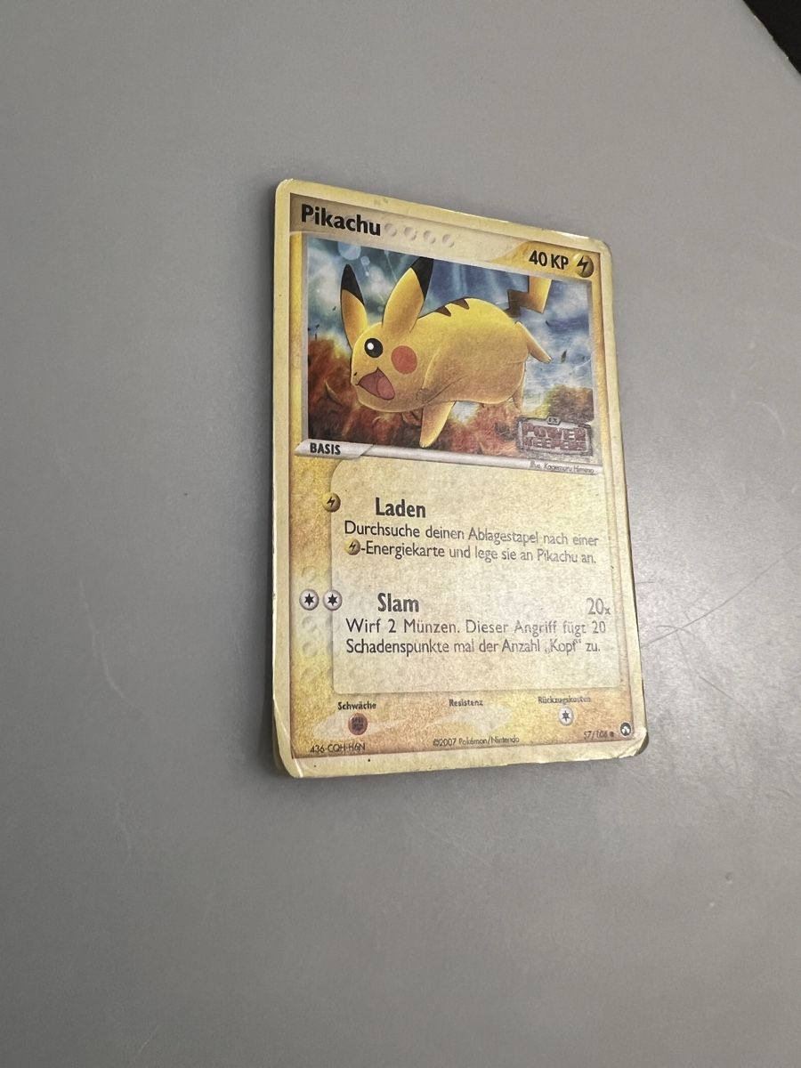 Pokémon Sammelbilder & Trading cards: Pikachu Holo – Gebraucht aus Muttenz von Michugee97 1