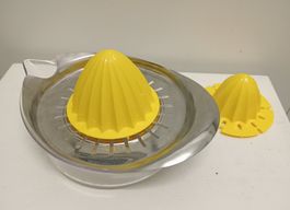 Ikea Zitronenpresse / Saftpresse aus Kunststoff