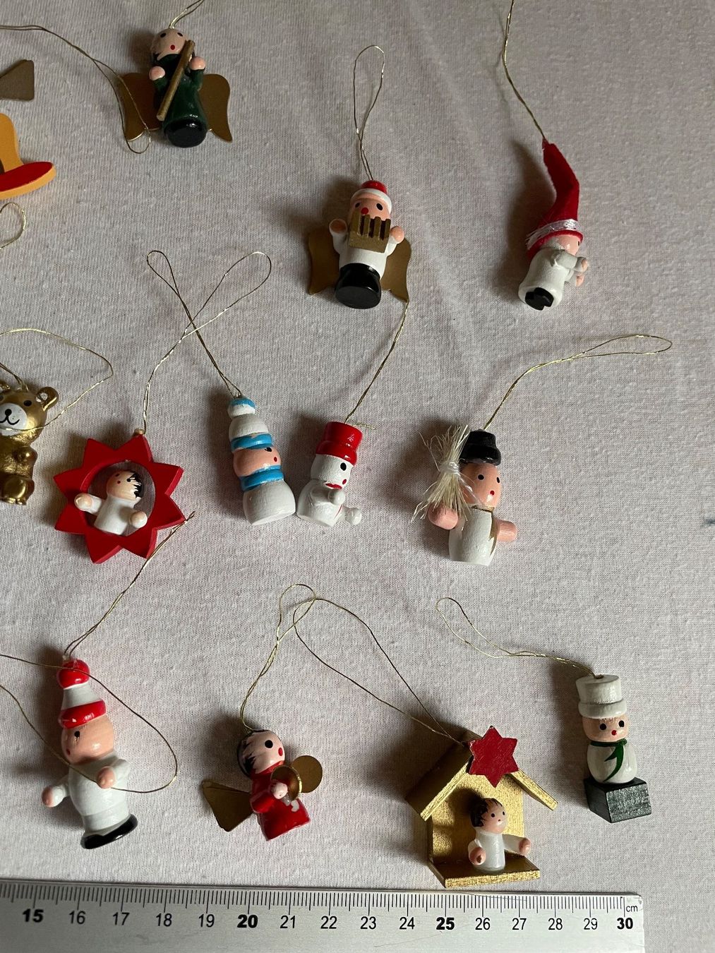Toutes les décorations: Mini-Weihnachtsbaumschmuck aus Holz – D'occasion à Cham par 2eye 1
