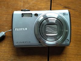 Fujifilm finepix f100fd silber Digitalkamera