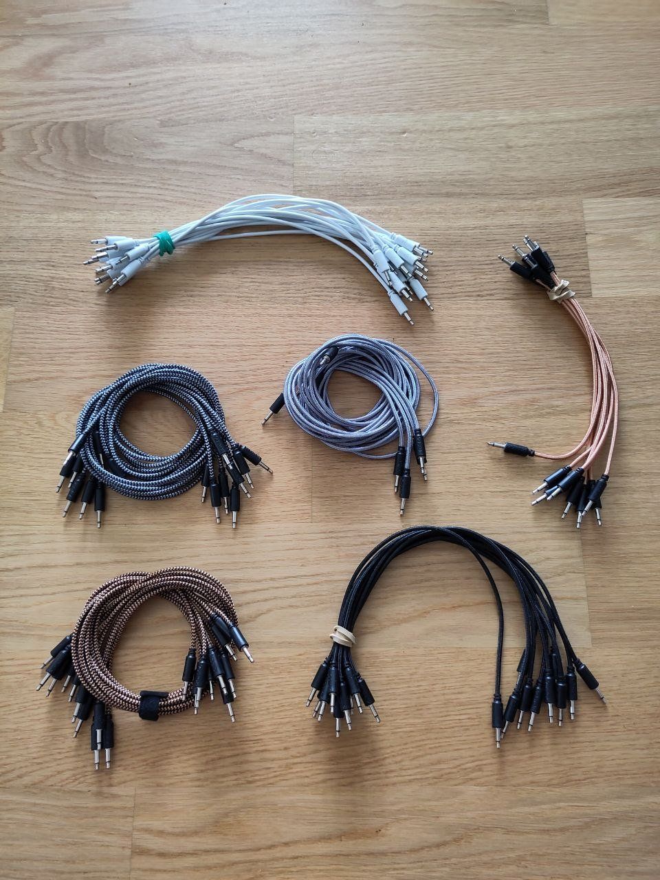 Câbles: Diverse Patch Kabel (Eurorack) – D'occasion à Menziken par qatrick