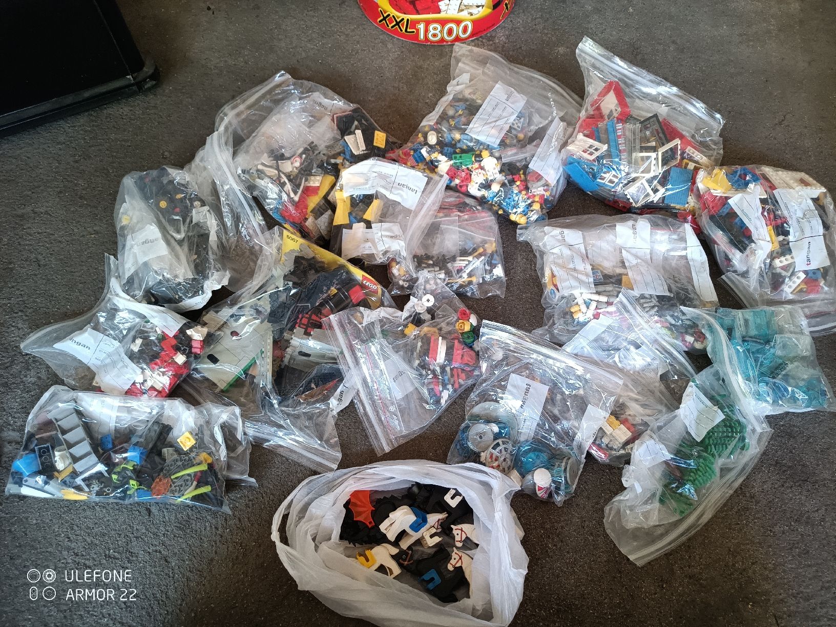 Lego Jouets: Lego – D'occasion à Naters par deb_9cmp