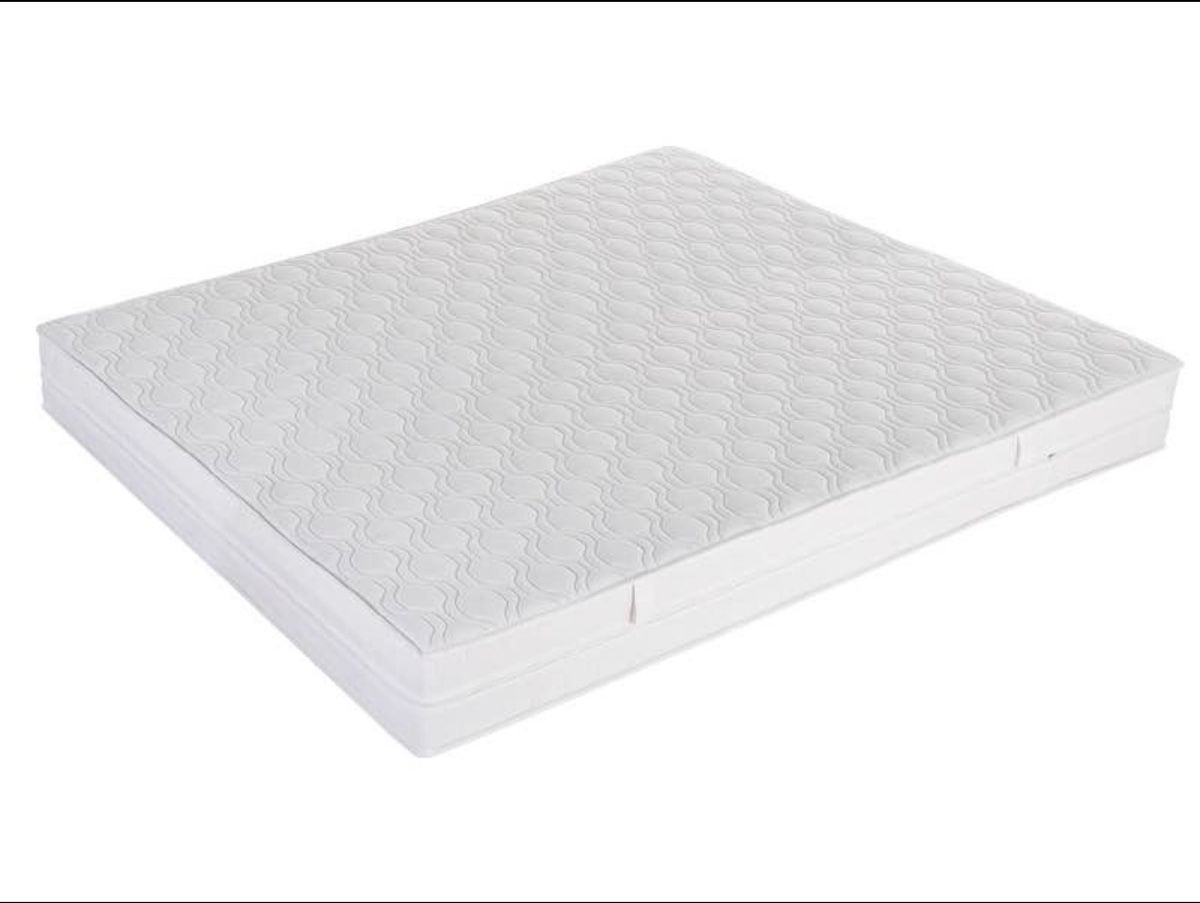 Materassi: Matelas Célesta neuf  – Nuovo (secondo la descrizione) da Bouveret venduto da jad_yp2v