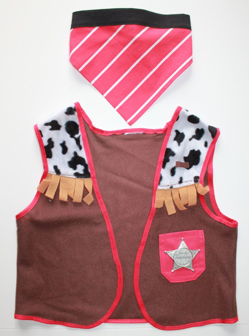 Costumi: Costume Cowboy  t. 7 - 10 ans – Usato da Peseux venduto da CoolShoping 3