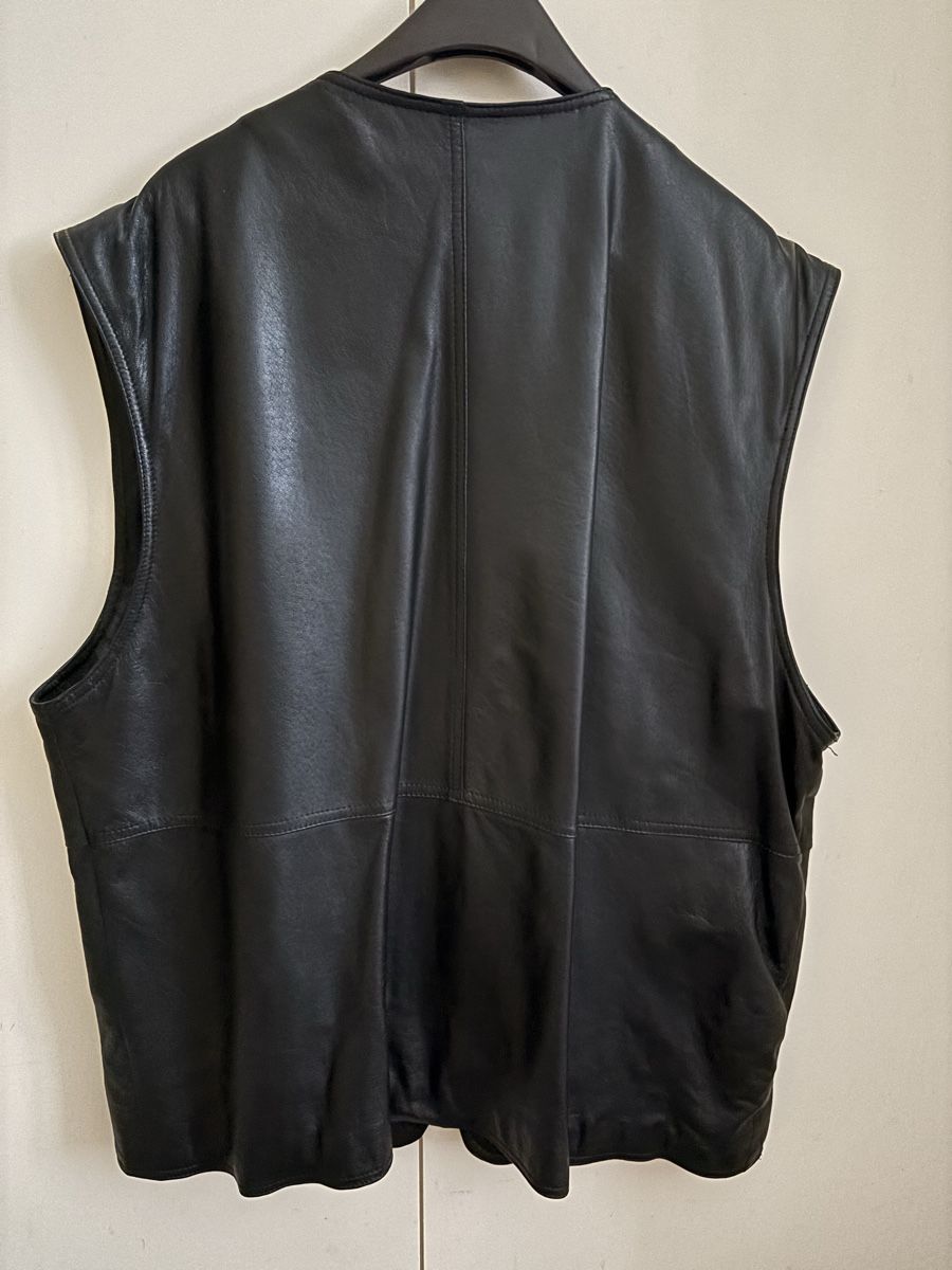 Gilets: Leder Weste schwarz Grösse 52 – D'occasion à Bellach par Legdance 2