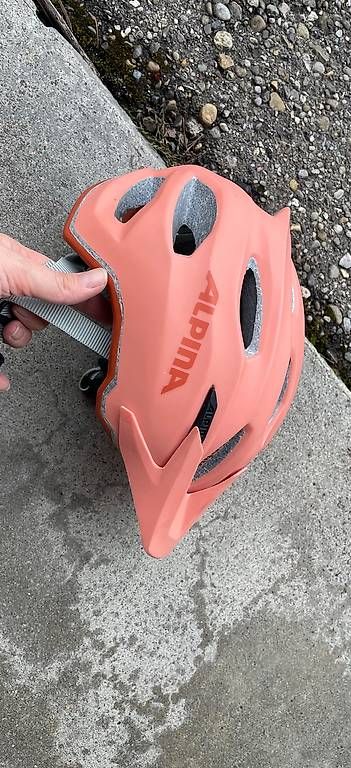 Caschi: Velohelm – Usato da Ulisbach venduto da nic_9k55 1