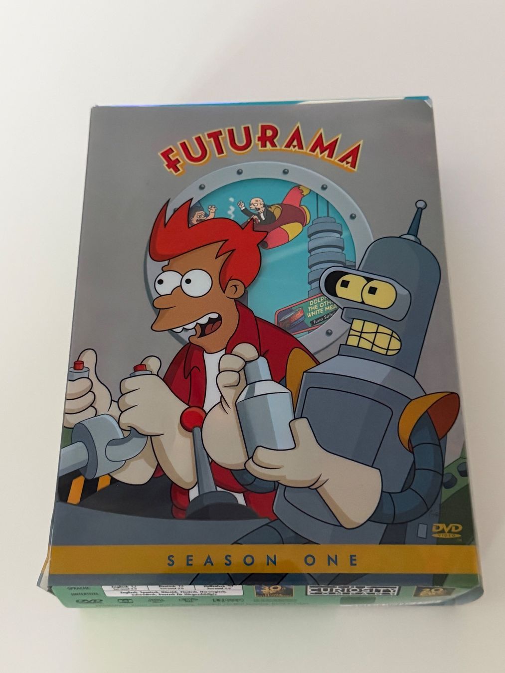 Tous les DVDs: Futurama Season One DVD Boxset – D'occasion à Altstätten SG par sheamus