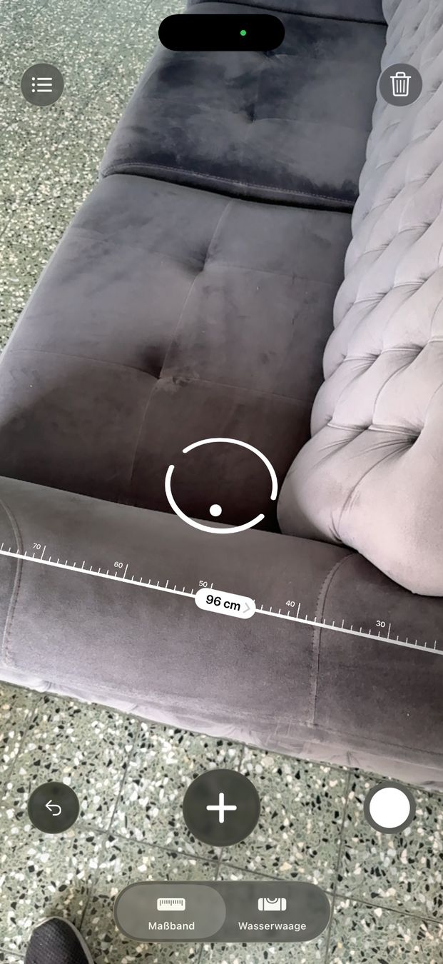 Sofas: Sofa dunkelgrau Samt mit Knopfheftung v 3-Sitzer – Gebraucht aus Ebikon von eda_mz2k 3