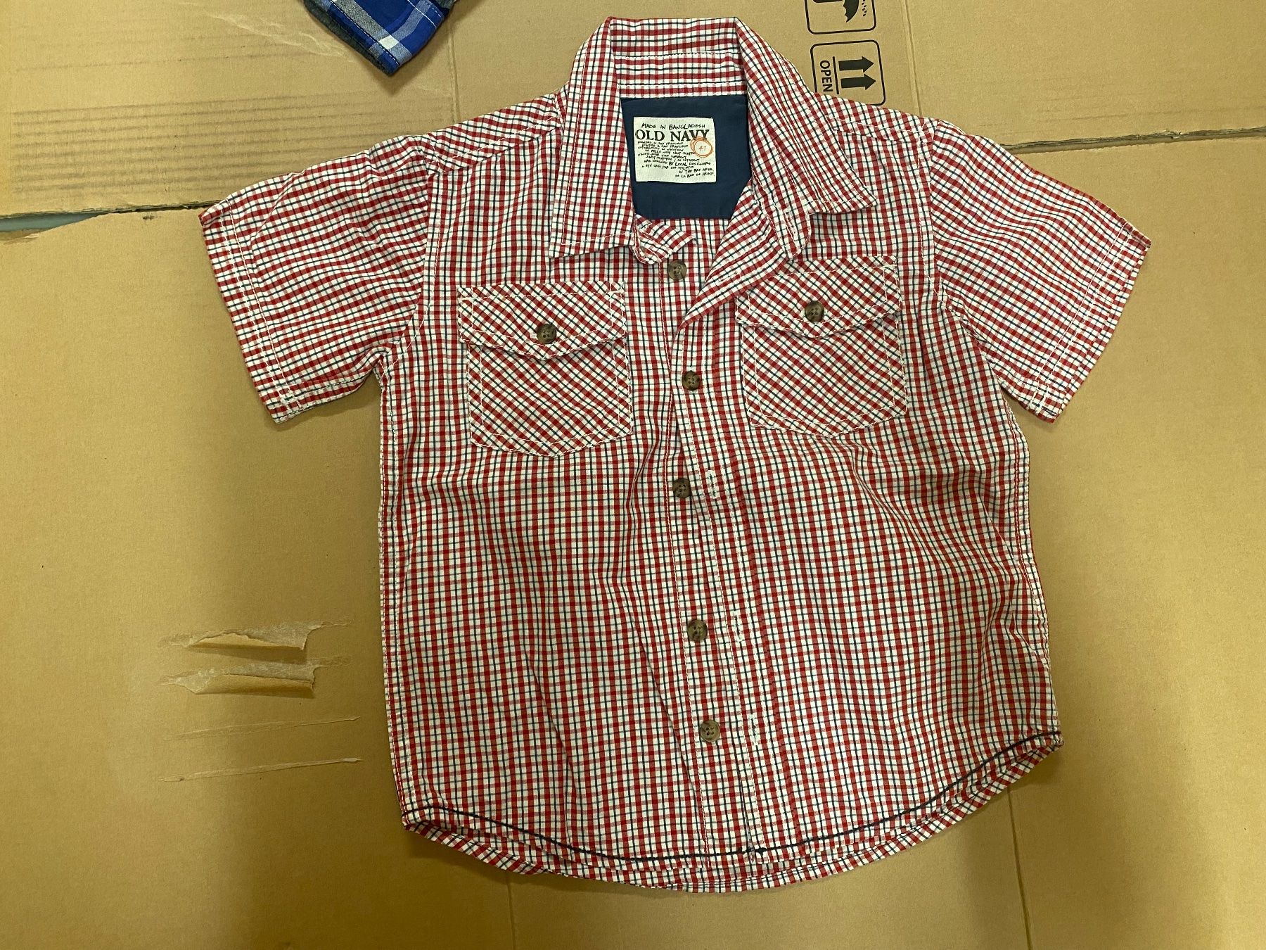 Camicie, T-shirt & Polo: Kinder Hemden Grösse 104 – Usato da Zürich venduto da zd_1965 2