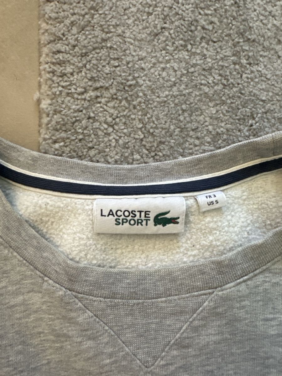 Lacoste Pullover & Sweatshirts: LACOSTE pullover (grau) – Gebraucht aus Stäfa von noelle.sophia