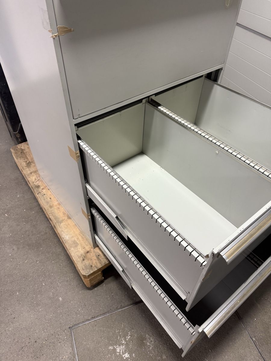 Schränke: Nova Schrank – Gebraucht aus Horriwil von Carrera68 5