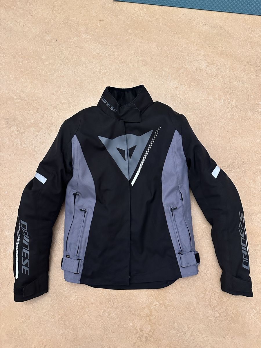 Giacche: Dainese Motorradjacke damen – Nuovo (secondo la descrizione) da Lyss venduto da mic_mwl6