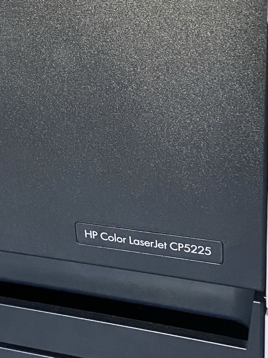 Hewlett Packard Stampanti: Hp Color LaserJet cp5225 – Usato da burgdorf venduto da kaethiduebi 1