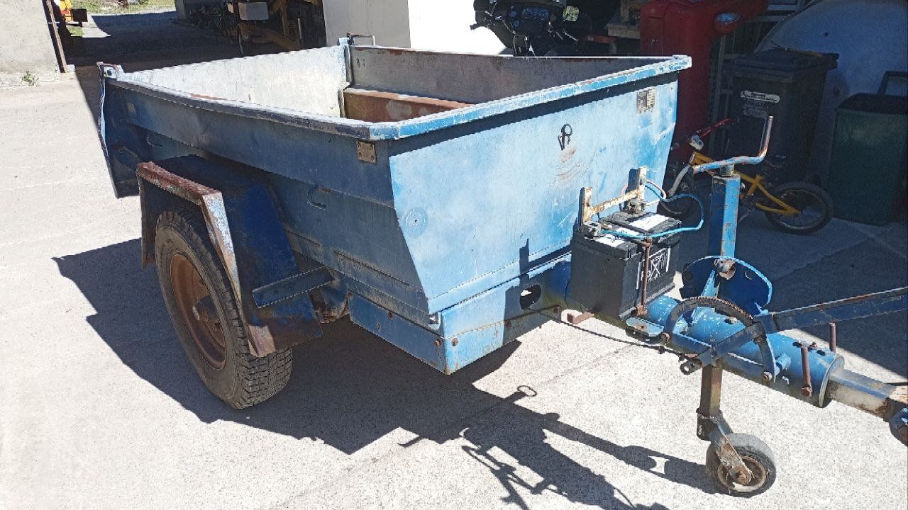 Camions-bennes: Zbinden Kipper – D'occasion à Turbenthal par ovo007 3