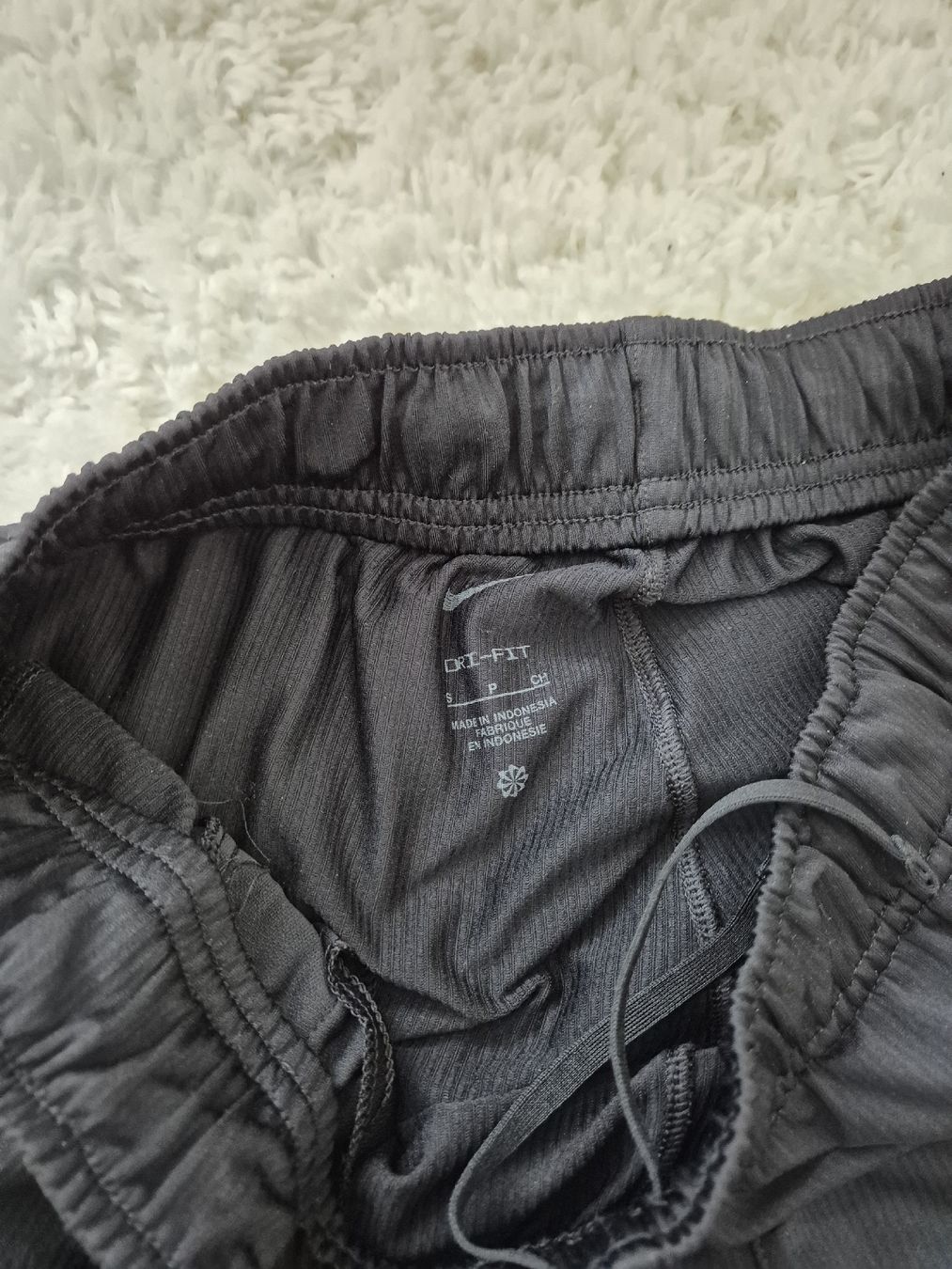 Nike Pantaloni: NIKE Women Dri-Fit Jogginghose – Nuovo (secondo la descrizione) da Niederhelfenschwil venduto da usa001 2