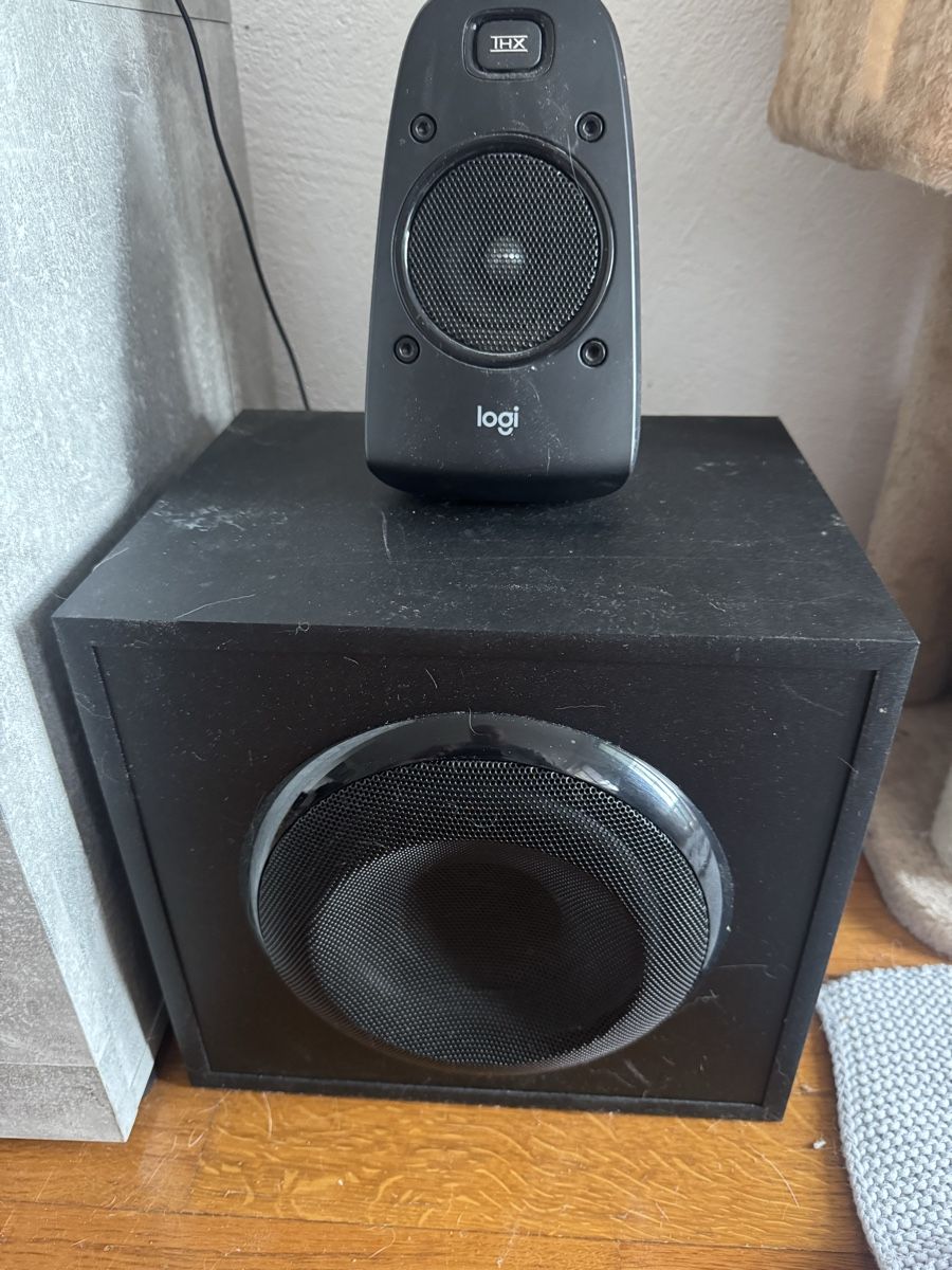 Logitech Home Cinema: Logitech Sound system – Usato da Brügg BE venduto da nst_5dwm 1