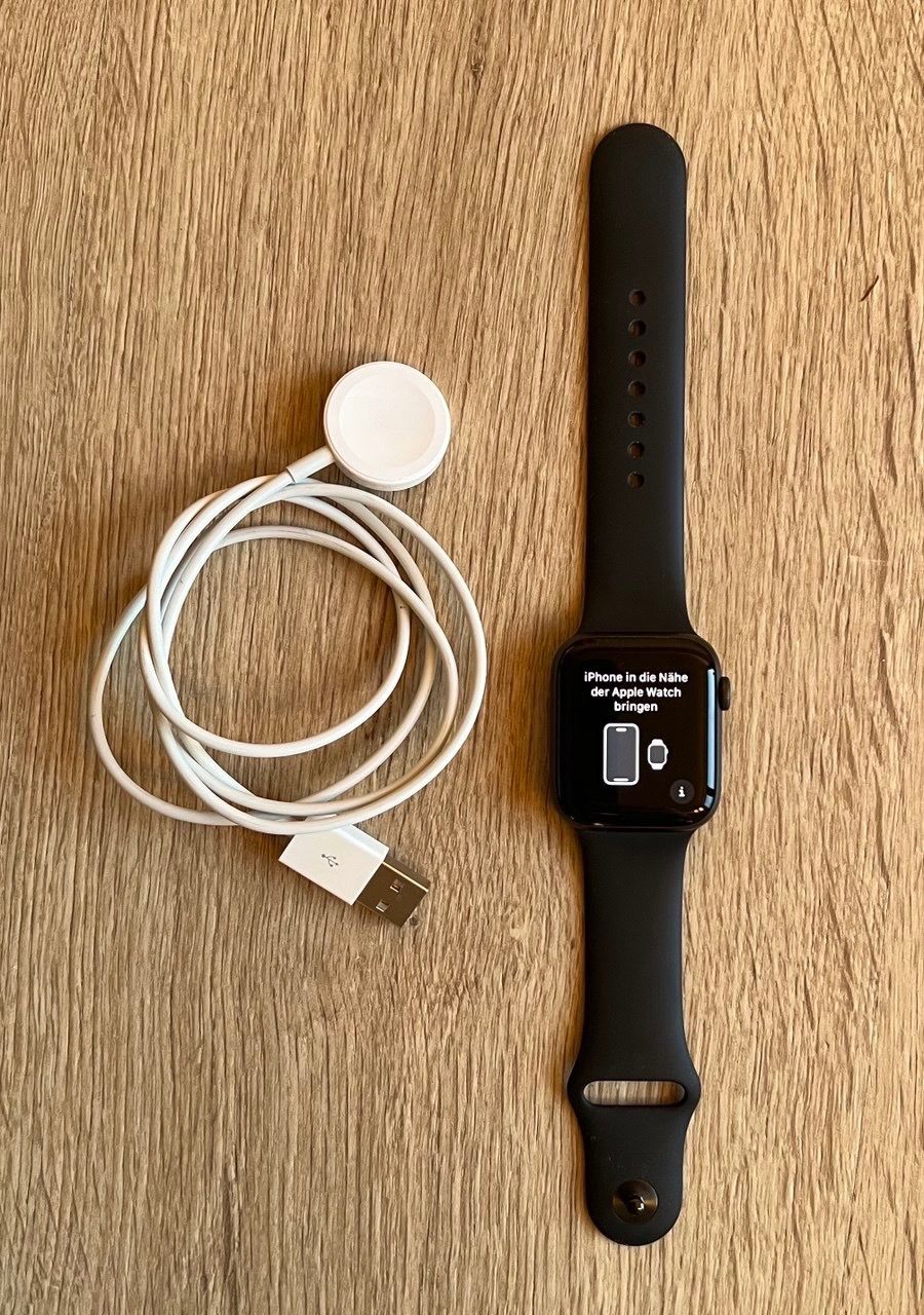 Apple Smartwatch: APPLE Watch – Neu (gemäss Beschreibung) aus Vésenaz von ane_l7pg