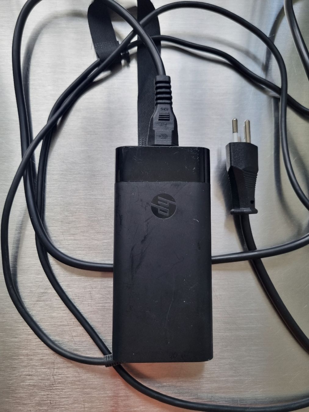 Hewlett Packard Caricabatterie: HP 150 W Slim Smart-Netzteil – Usato da Schlieren venduto da svex87