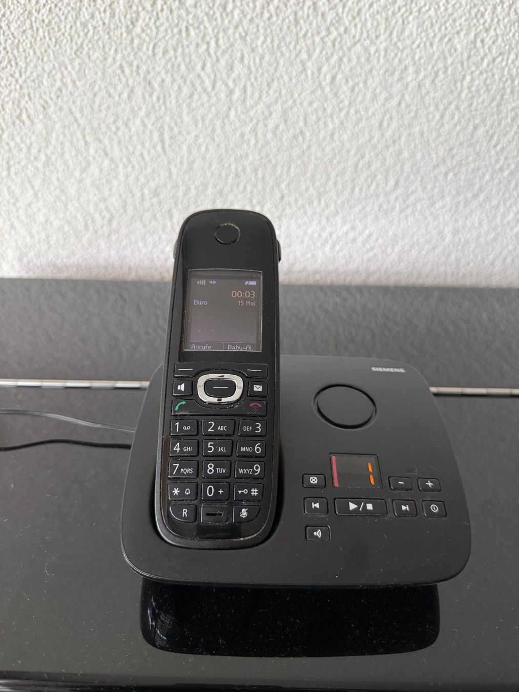 Siemens Telefoni: SIEMENS Gigaset C595 mit Anrufbeantworter – Usato da Flawil venduto da Ddorian