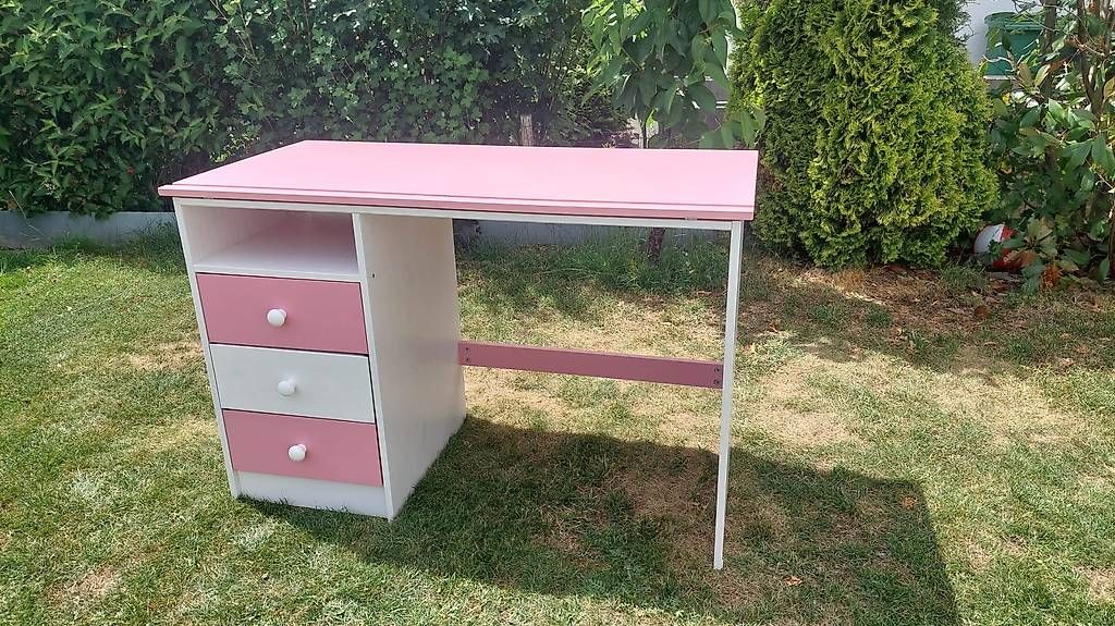 Scrivanie: Kinder Pult Rosa – Usato da Islikon venduto da Onboard82 2