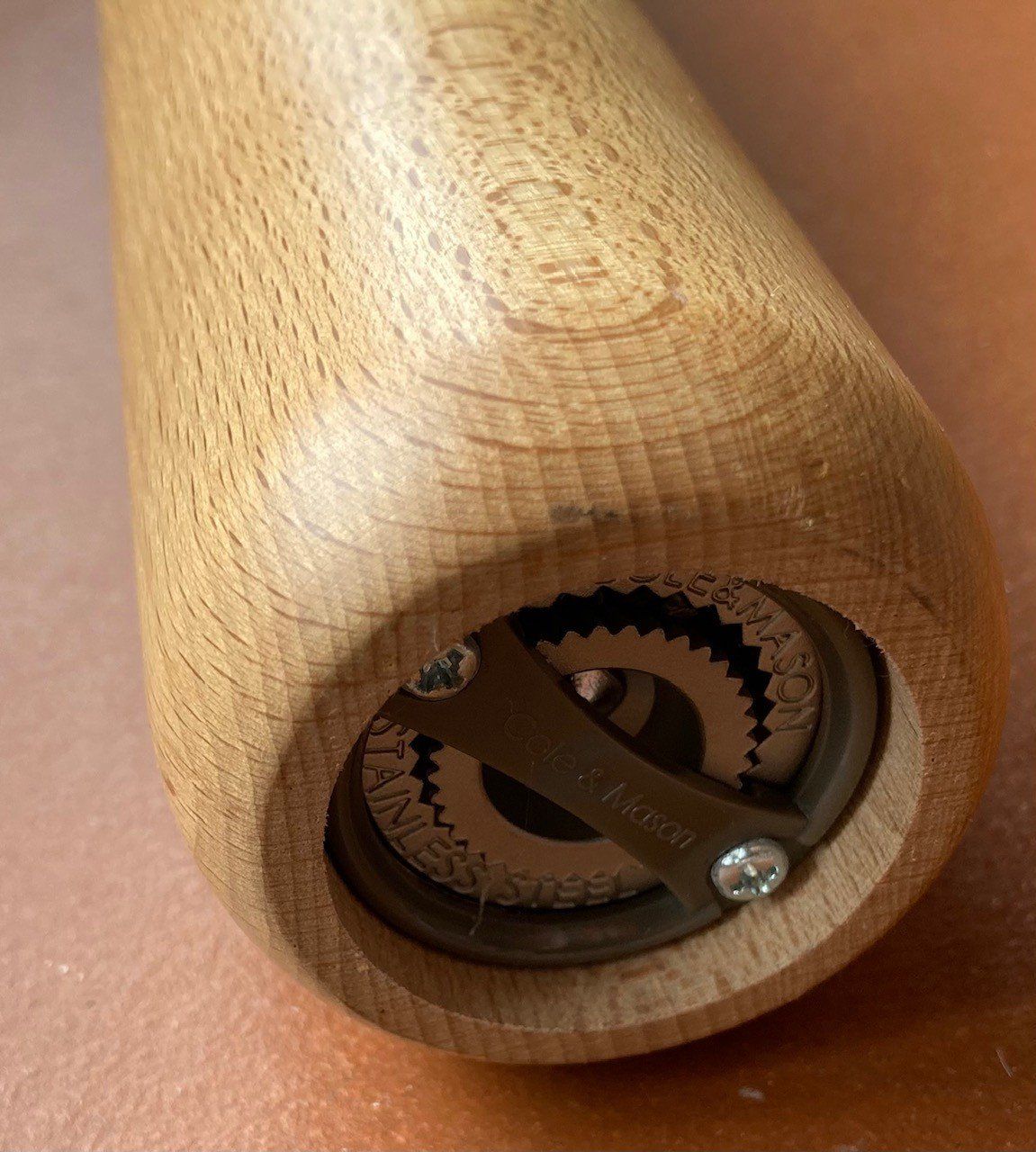 Küchengeräte: Pfeffermühle in Baseballschläger-Grösse – Neu (gemäss Beschreibung) aus Orselina von Vrenegonde 2