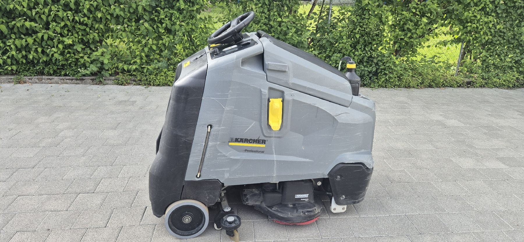 Kärcher Toutes les machines: Kärcher B95RS – D'occasion à Grenchen par Hzpro