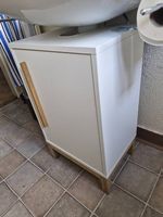 Waschbeckenunterschrank