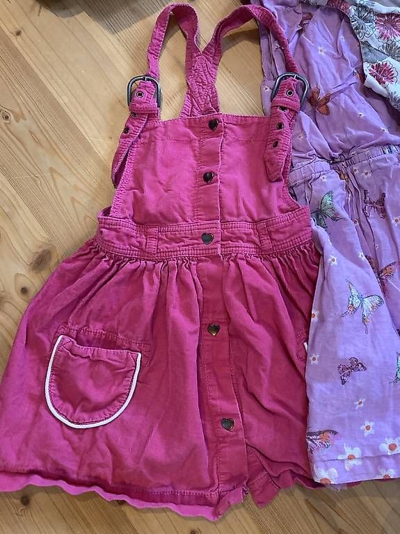 Vestiti & Gonne: Sommerkleider Gr.122 – Usato da Brunnadern venduto da Bumlebee 2