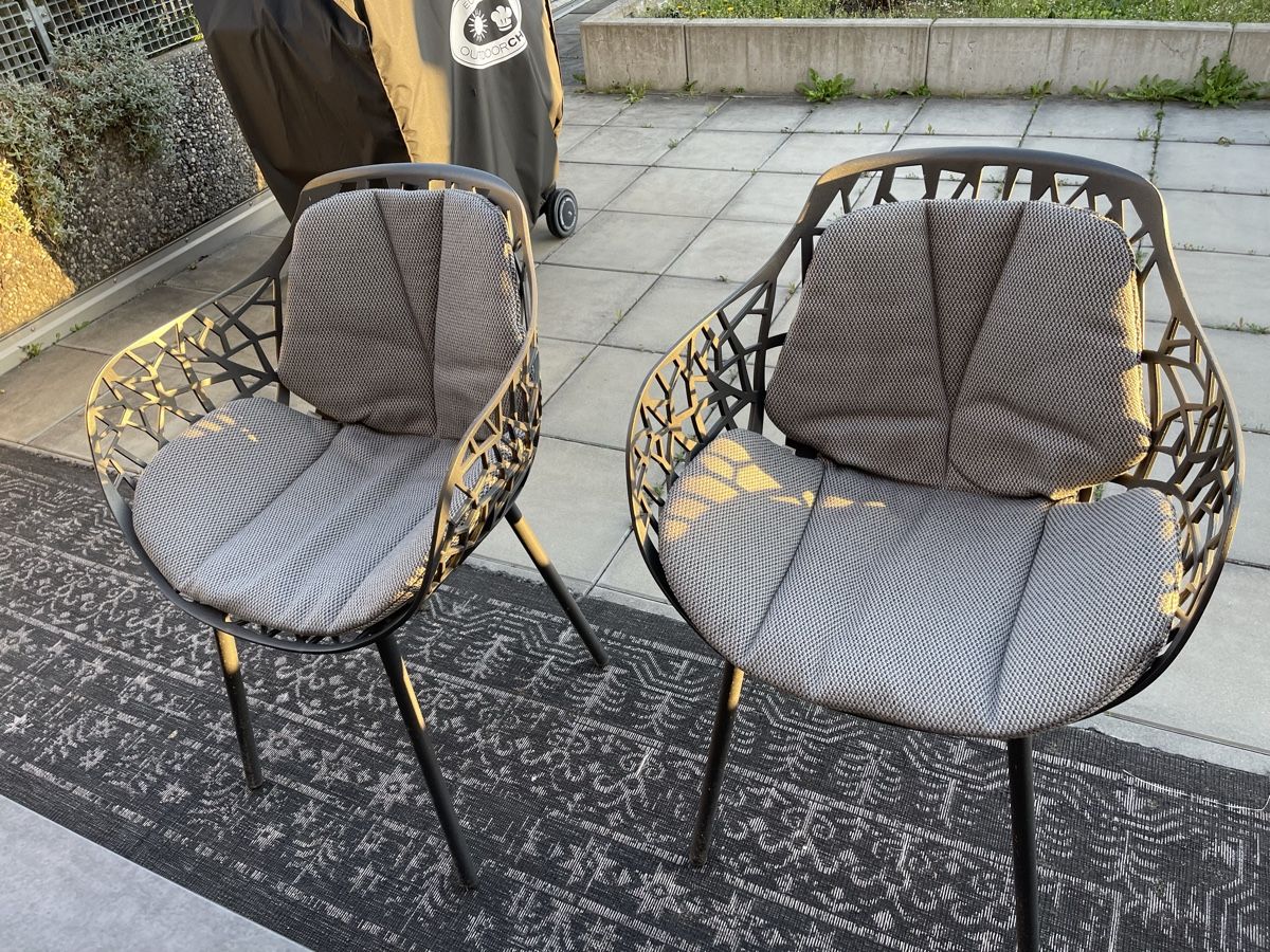 Set di tavolo e panche: Denova Gartenlounge mit Tisch, Sofa & 2 Stühlen – Usato da Zürich venduto da izzy_20 2