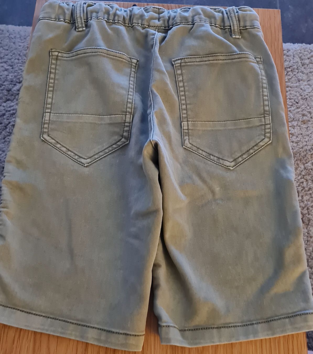 Pantaloni: Shorts super weicher Stoff Gr. 158 – Usato da Beinwil Freiamt venduto da tafa8 1