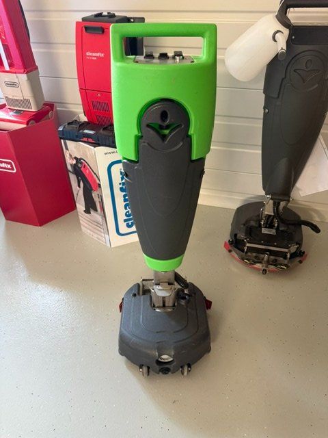 Cleanfix Alle Maschinen: Cleanfix RA 405 B – Defekt aus Waldkirch von cleantrader