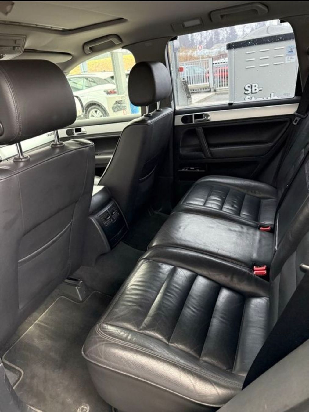 VW Autos: Vw Touareg – Gebraucht aus Strengelbach von dbs_h2 5